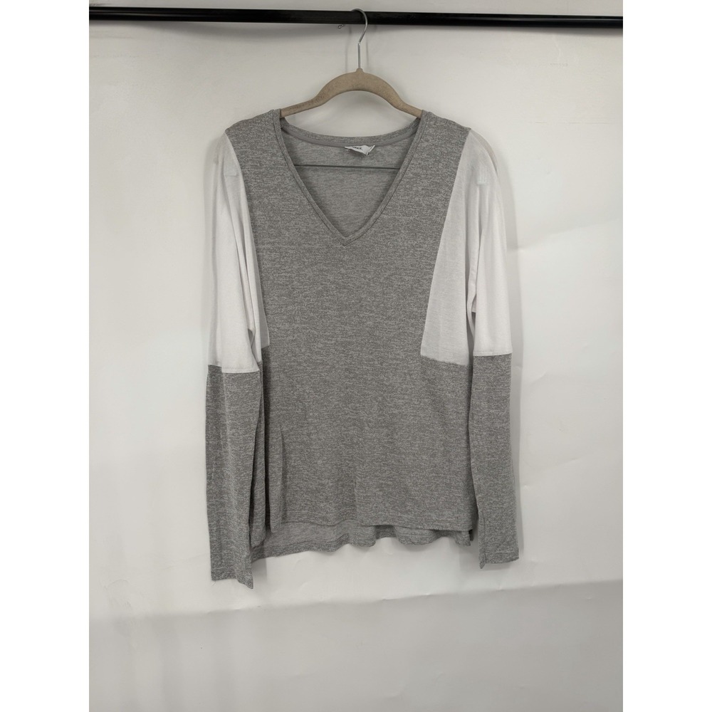 Vince Top Women S Gray White Colorblock V Neck Long Sleeve Quiet Luxury Casual